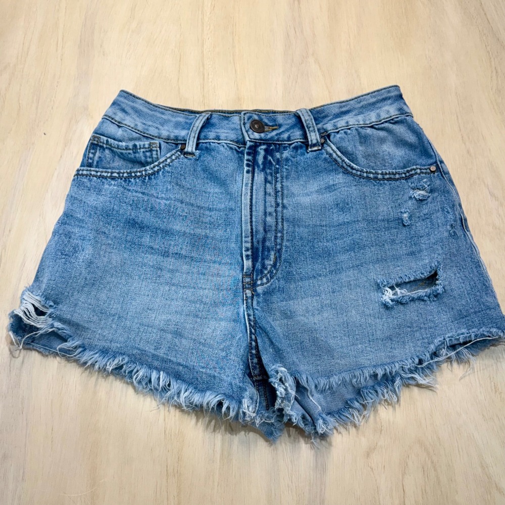 Rewash Vintage Reunion High Rise‎ Distressed Cutoff Denim Shorts Size 9 / 29